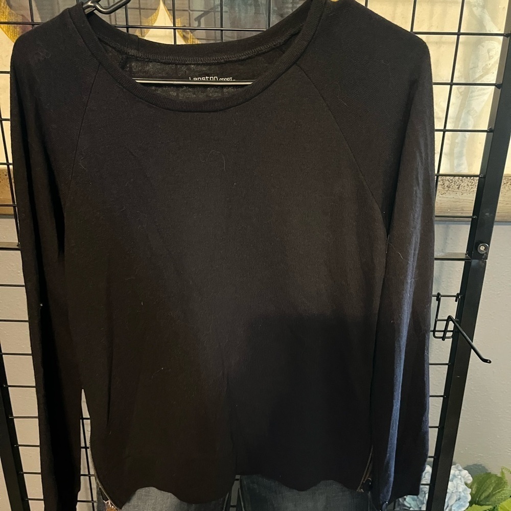 Lanston Sport Green and Black Long Sleeve Tee surprise side zip feature